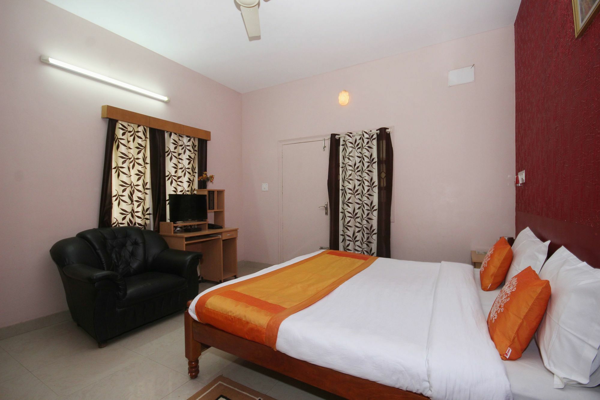 Itsy Hotels Shree Comforts Bangalore Luaran gambar